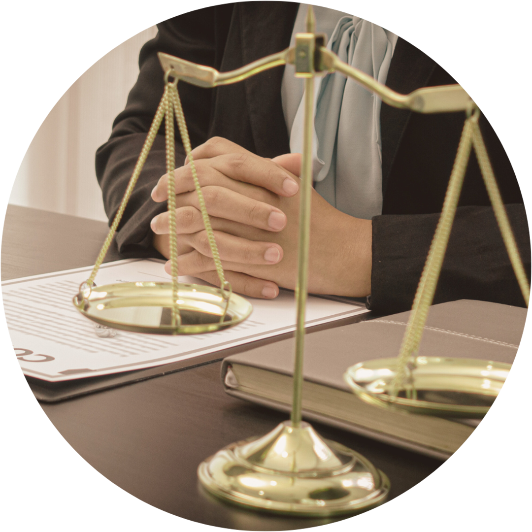Scales of justice representing legal support, company administration and registered office services in Hungary