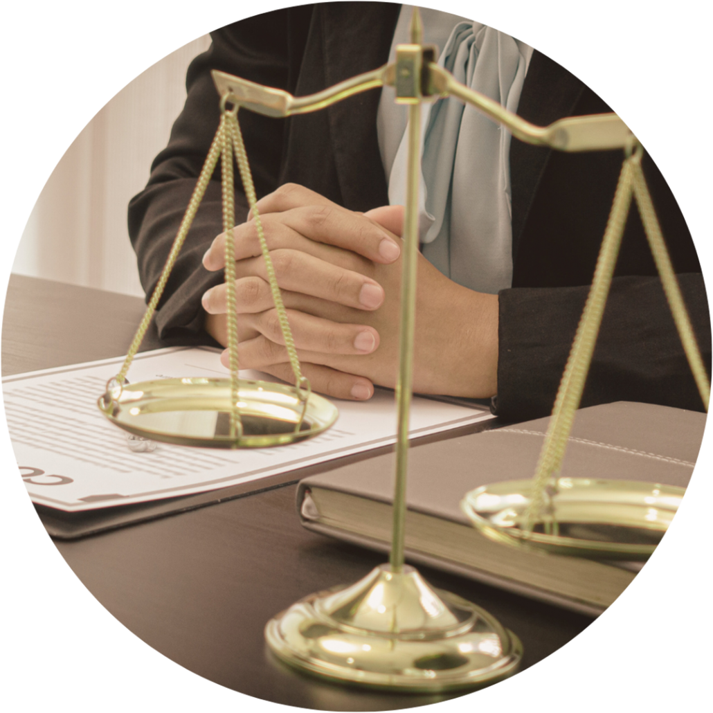 Scales of justice representing legal support, company administration and registered office services in Hungary